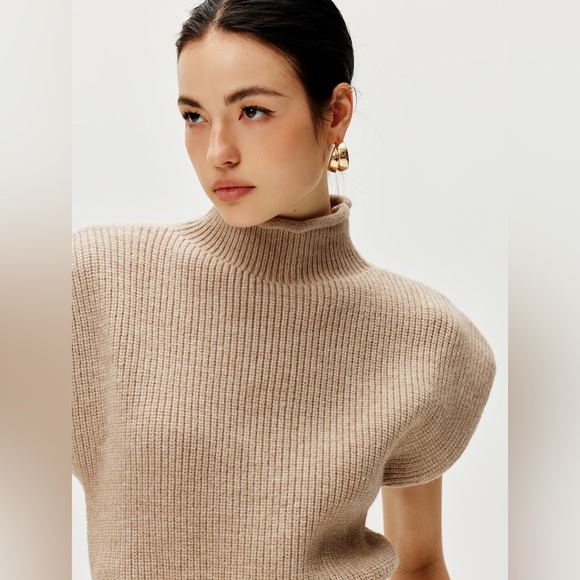 Commense Ribbed Cap Sleeve Warm Sweater - Picture 4 of 8